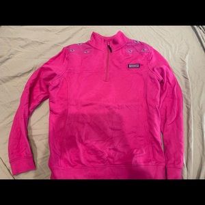 Vineyard Vines half zip & hat